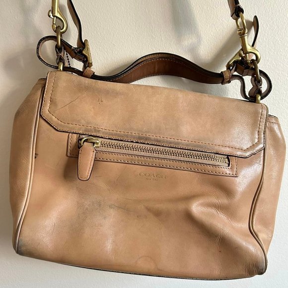 Vintage Tan Leather Coach Legacy Fold Over Shoulder Bag/Cross-Body - Picture 3 of 8